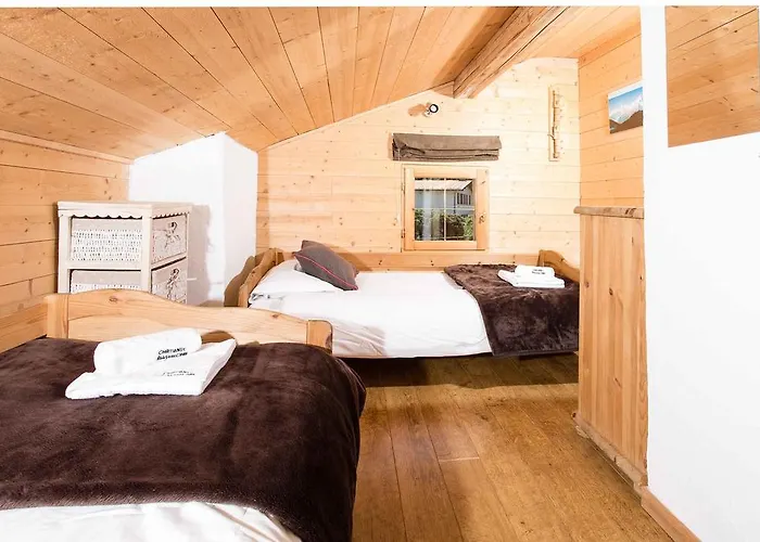 Готель Les Pelerins - Year *