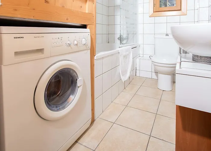 Готель Les Pelerins - Year